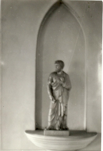 St Peter statue in the chapel
